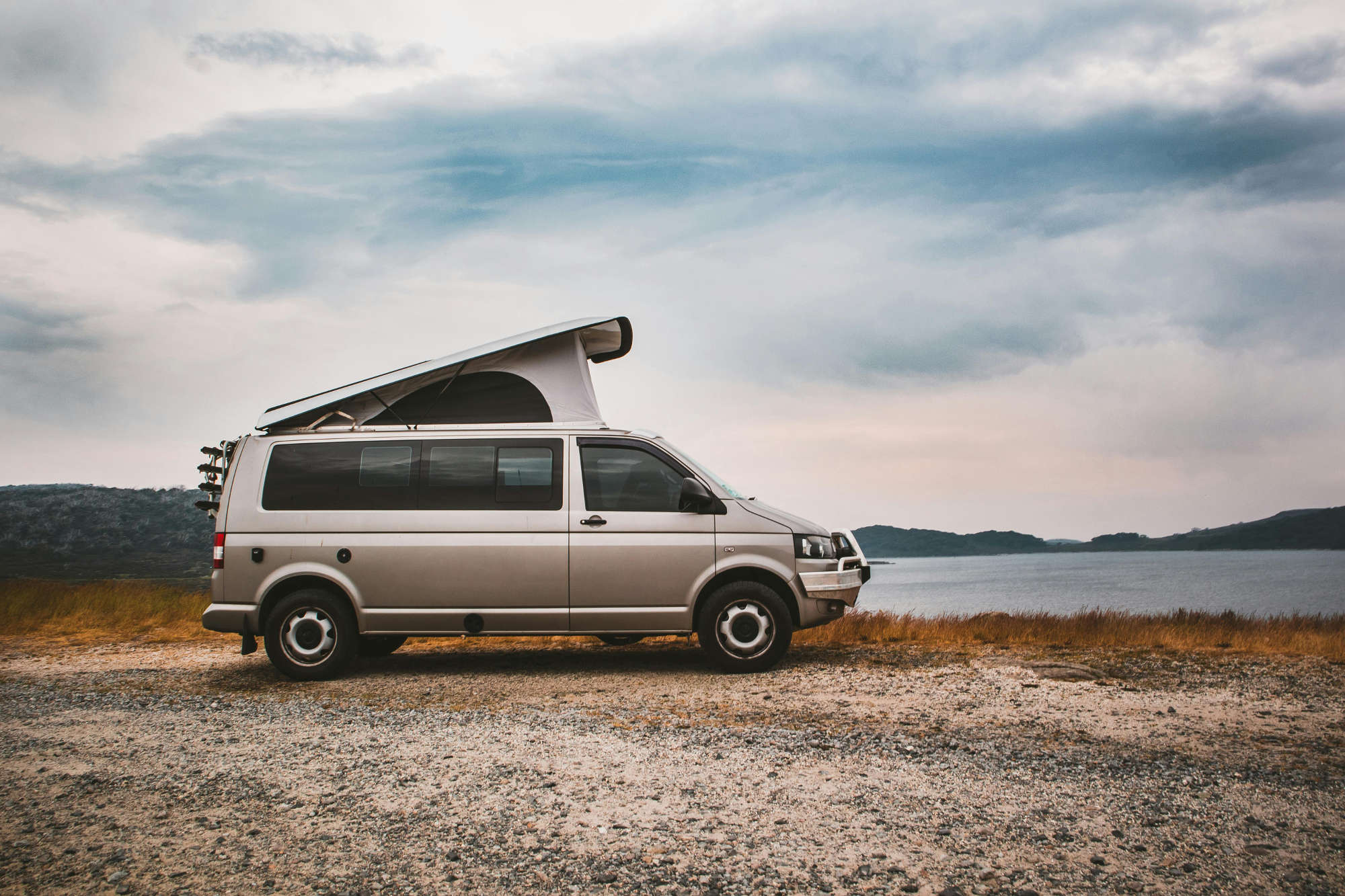 Aménagement camping car : guide expert Bretagne